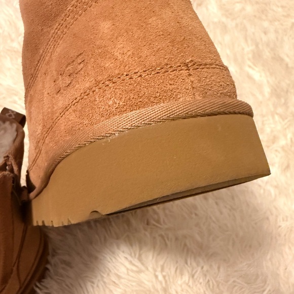 UGG Men's Neumel High Moc Suede Boots - Picture 10 of 13